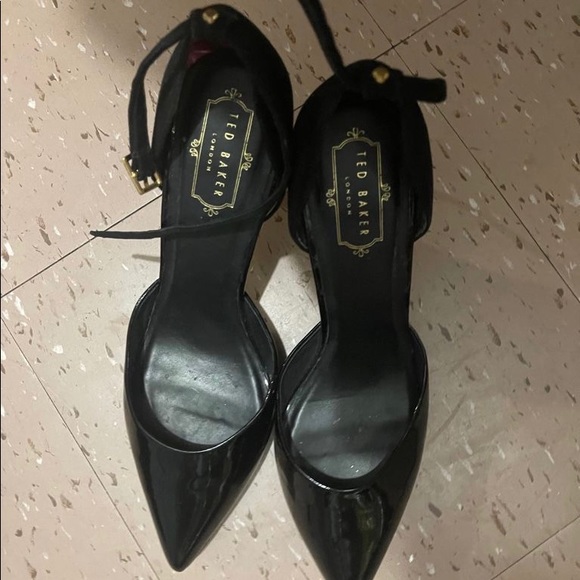 Ted Baker Black Patent Leather Heels - Picture 2 of 3